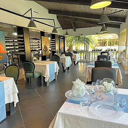 Resort Villaggio Stella Maris Giugliano In Campania